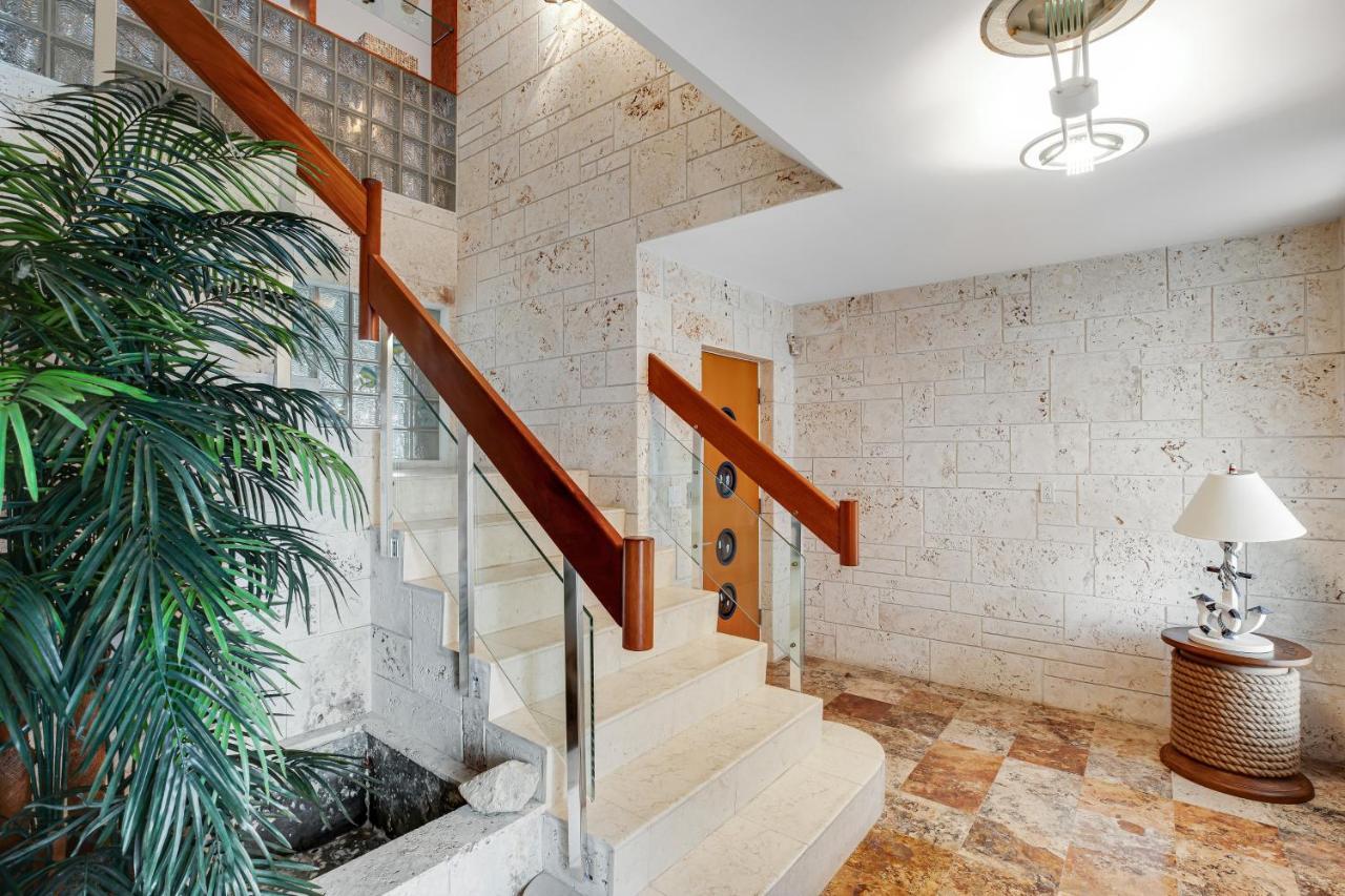 הוילה איסלאמורדה Waterfront Wonder מראה חיצוני תמונה